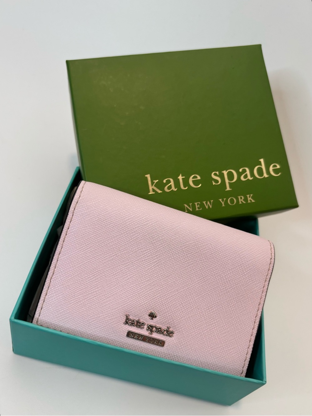 kate spade light pink leather bifold wallet